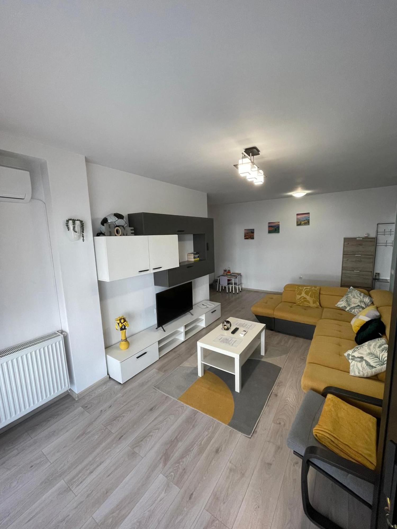 Roxi'S Apartment Sibiu Eksteriør bilde